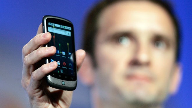 Google официально представила свой первый телефон — Nexus One
