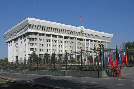 Депутатов Киргизии беспокоят злые духи