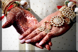 В Индии чуть не поженили двух мужчин