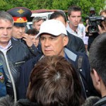 Глава Татарстана прибыл в оперативный штаб на Волге
