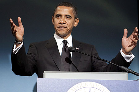 Барак Обама угощал военных хот-догами и колой