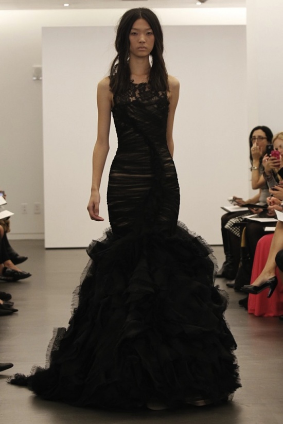 Черное подвенечное платье от Vera Wang