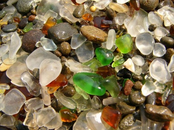Отшлифованное стекло пляжа Форт-Брэгг