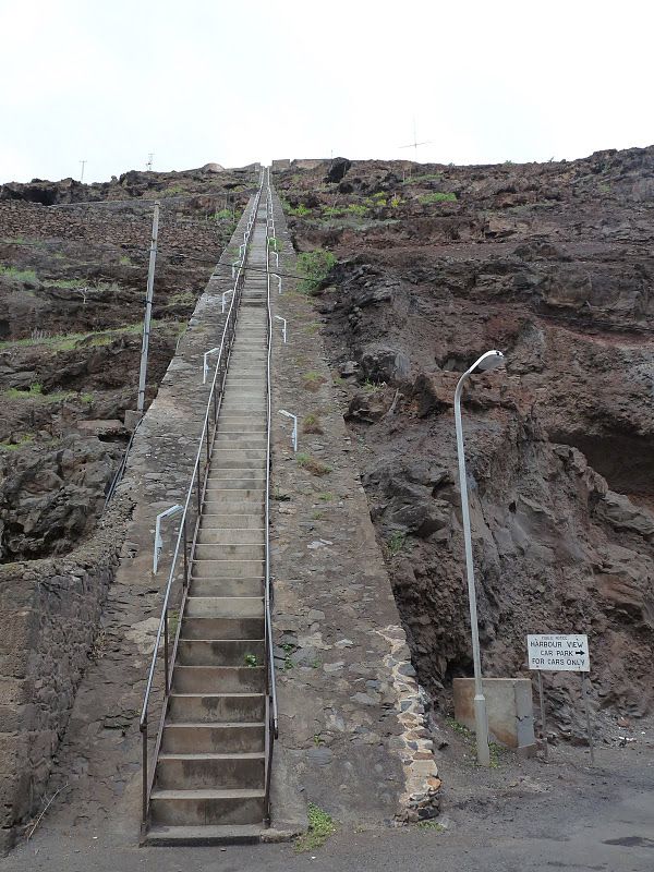 Самая длинная прямая лестница в мире
