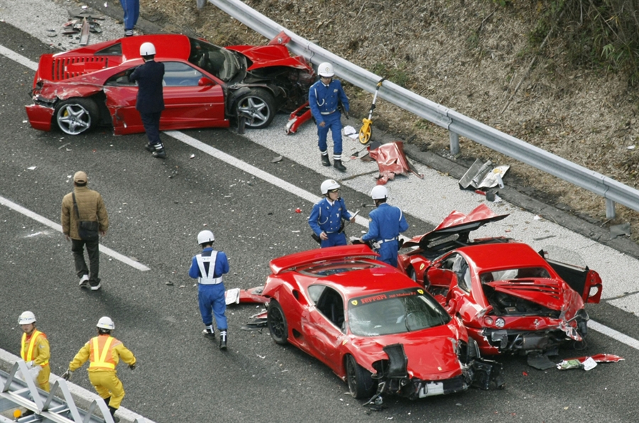 Самая дорогая авария на японской автостраде