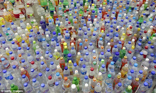 Пластиковые бутылки из большой коллекции