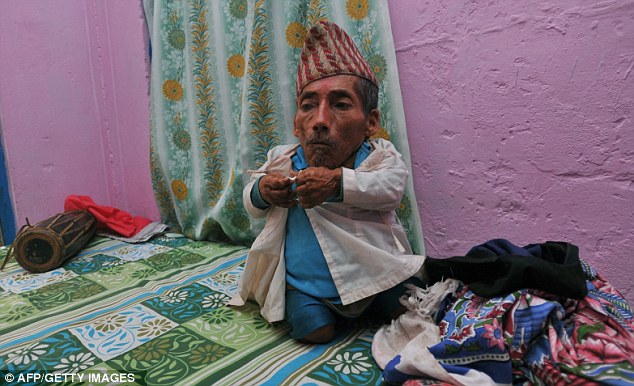 Самый короткий в мире человек живет в Непале
