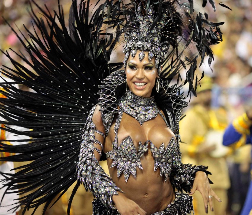 Карнавал в Рио, школа самбы Unidos, выиграла да Тижука