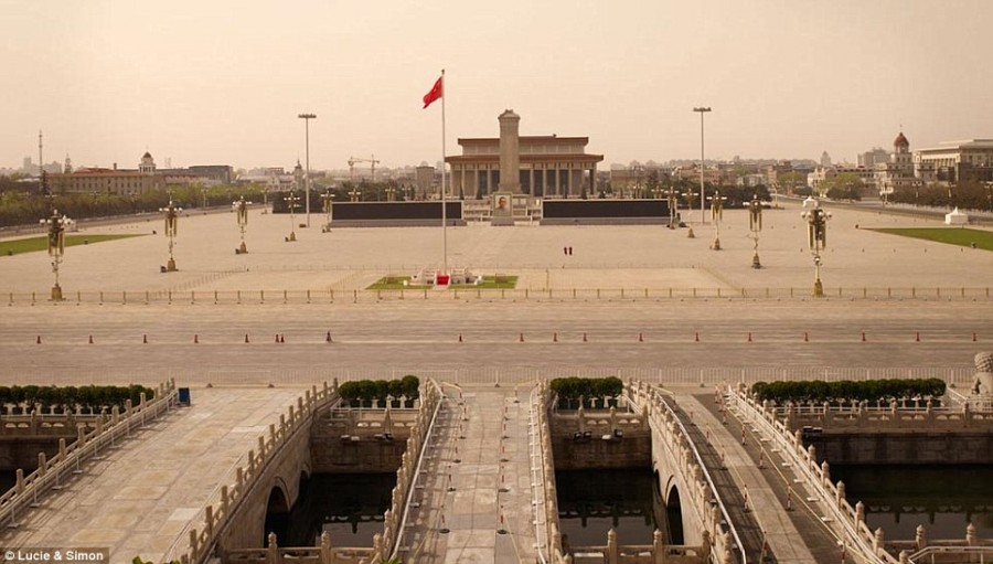 Площадь Тяньаньмэнь в центре Пекина
