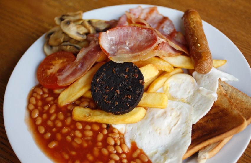 Традиционный полный английский завтрак 