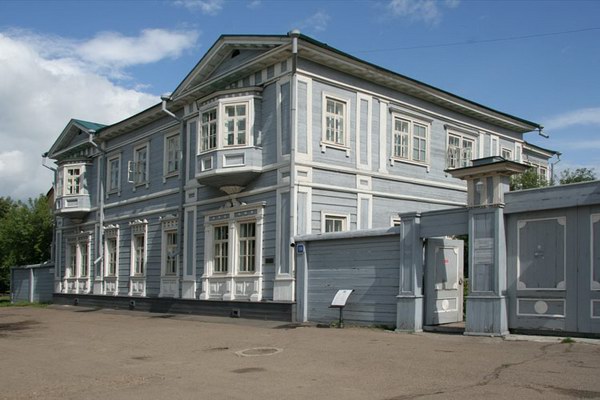 Музей декабристов — одна из жемчужин достопримечательностей Иркутска