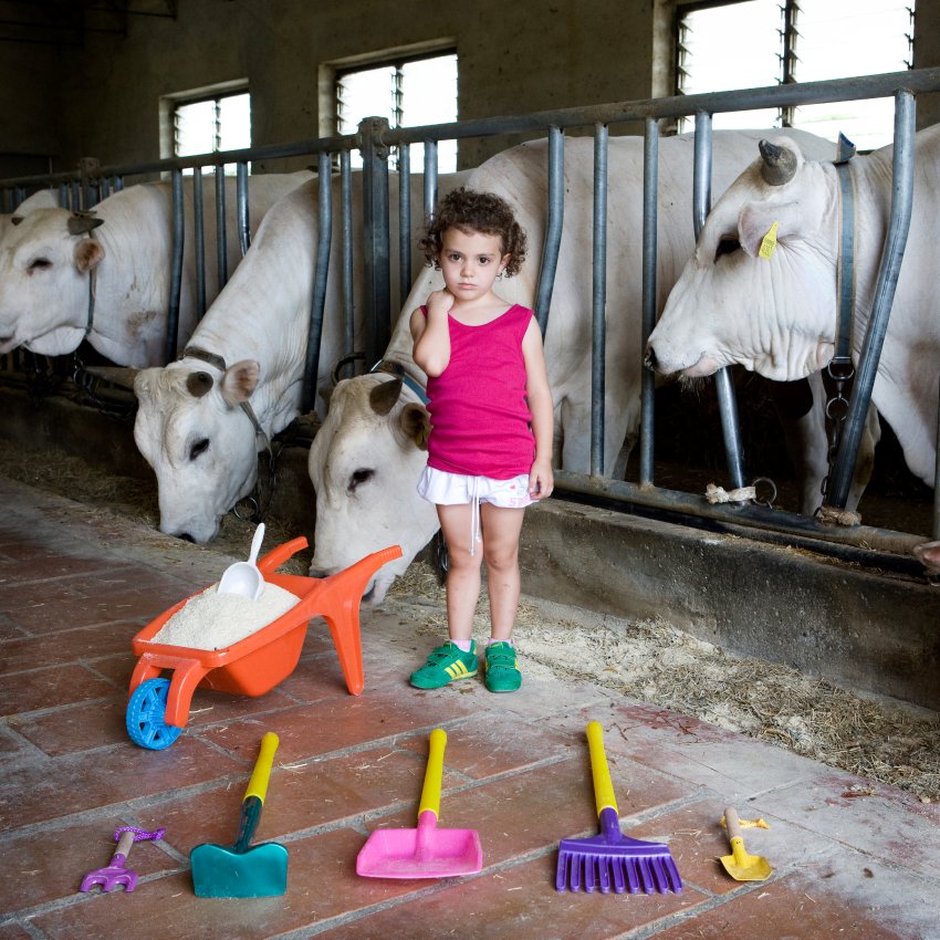 Алессия Пеллигрини, 5 лет, сельская местность в Италии