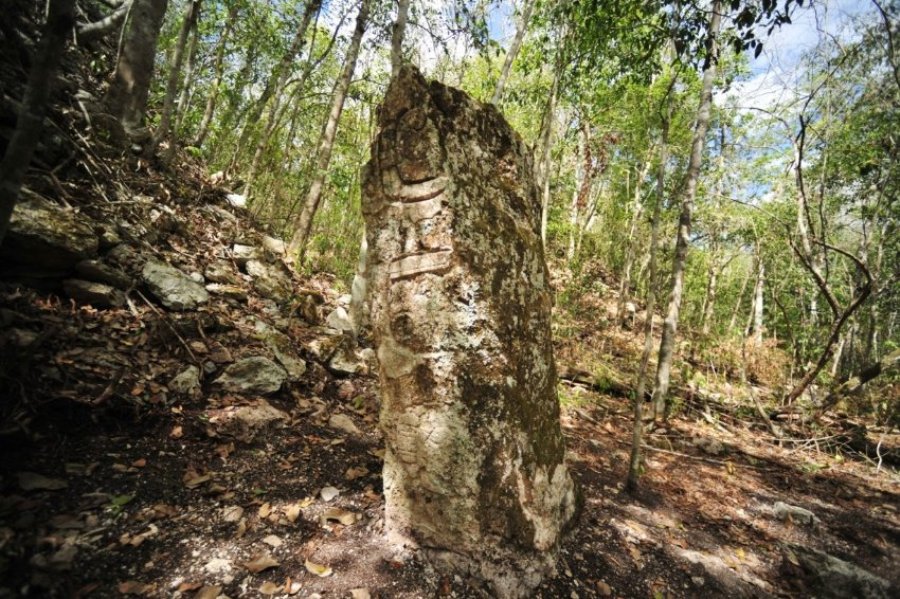Руины города Чактун на Юкатане