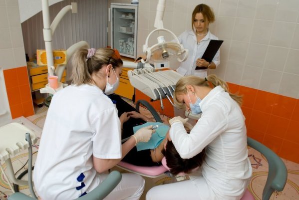 «Первый доктор» — в авангарде стоматологии