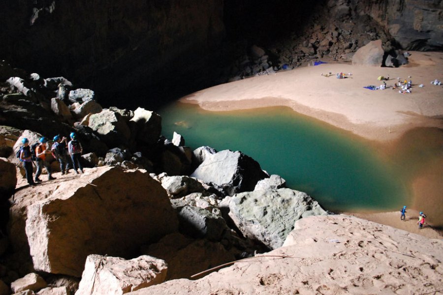 Шондонг — самая большая в мире пещера