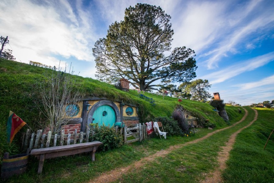 Деревня хоббитов находится в Новой Зеландии